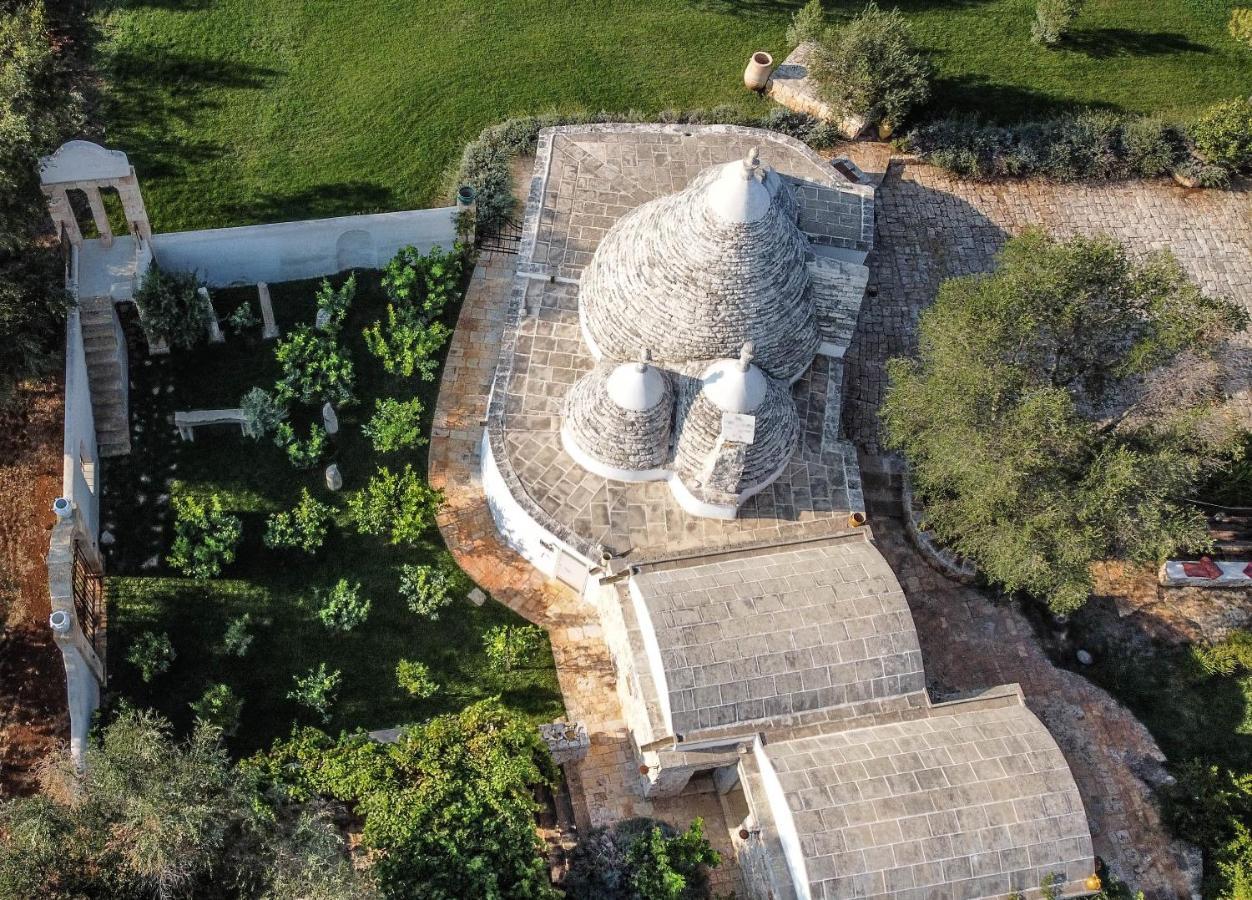 Вилла Trulli Il Geco Sognante Челье-Мессапика Экстерьер фото