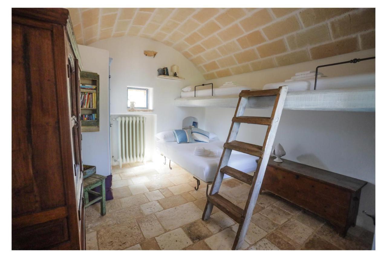 Вилла Trulli Il Geco Sognante Челье-Мессапика Экстерьер фото